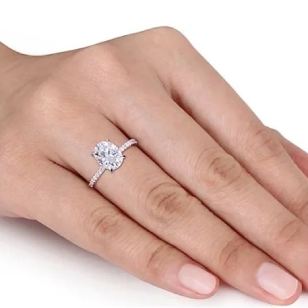 💍 2ct oval diamond engagement ring 18k white gold